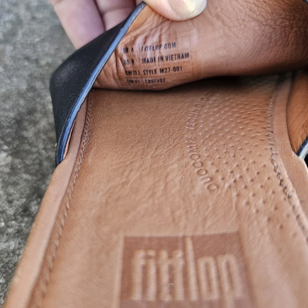 Fitflop EU 37 US 6 Sola Black Leather Slide Sandals Slip‎ On Comfort Walking